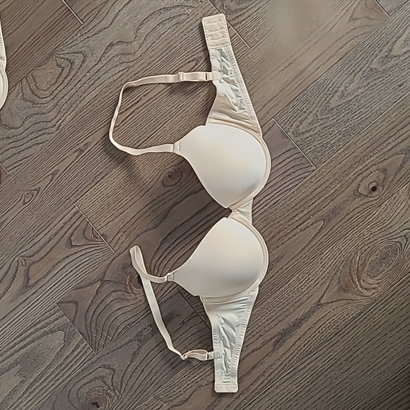 6 x NWOT Forever 21 Nude Underwire Bra - Picture 2 of 3